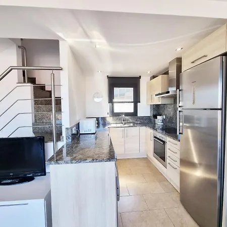 Apartamento Medusa Apartment *